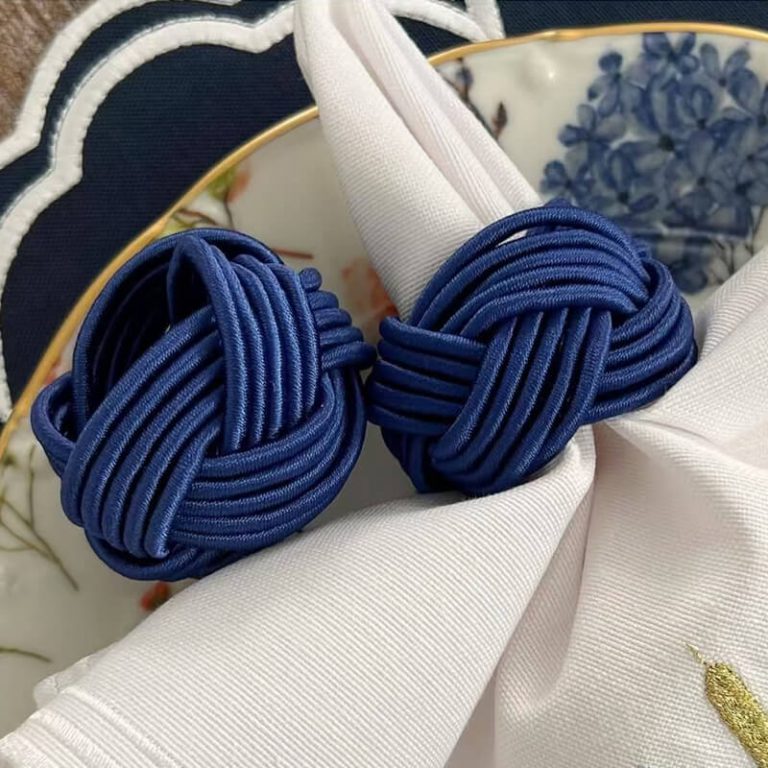 embroidered napkin 4