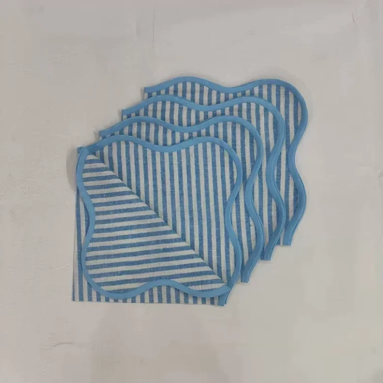 rimmed-napkin1-4