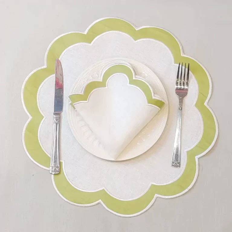 scalloped-edge-napkin1-1